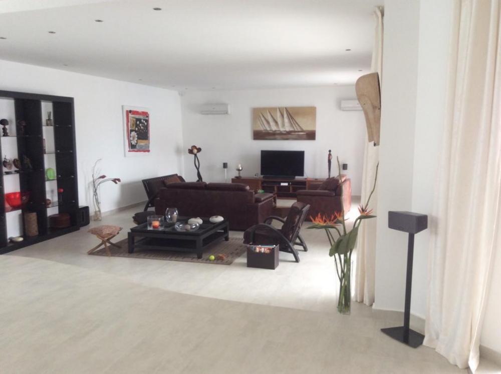 Duplex 4 chambres à vendre à Akanda, AngondjéPhoto Annonce Gabonhome 