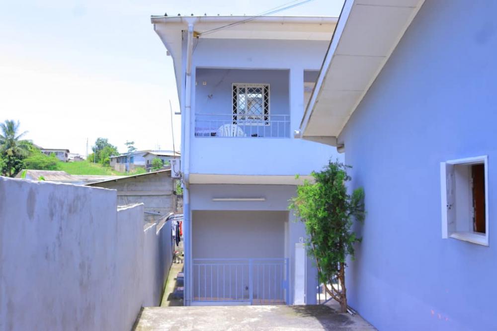 Appartement 2 chambres à louer à Libreville, Charbonnages. Prix: 250 000 FcfaPhoto Annonce Gabonhome 0