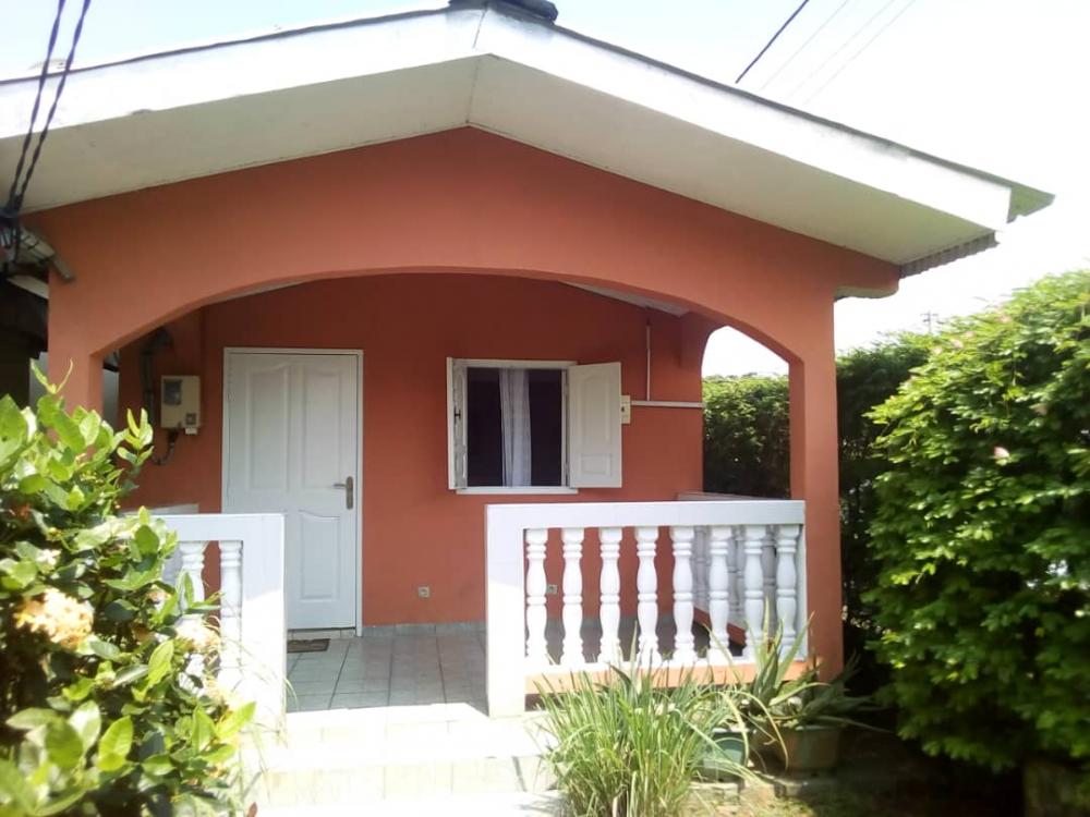 Studio  meublé(e) à louer à Libreville, Charbonnages. Prix: 45 000 Fcfa/jourPhoto Annonce Gabonhome 
