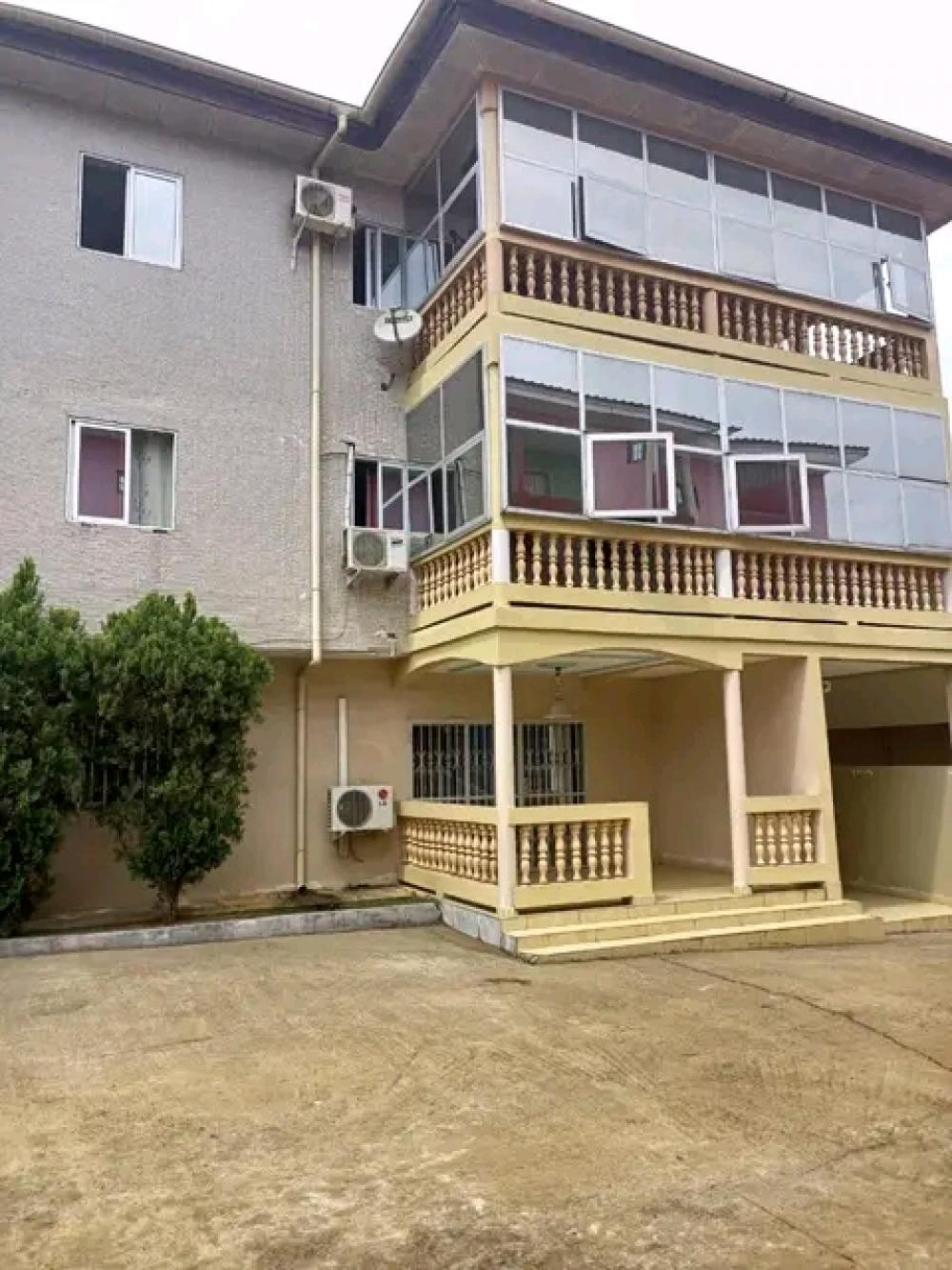 Appartement 2 chambres à louer à Akanda, Angondjé. Prix: 280 000 FcfaPhoto Annonce Gabonhome 0