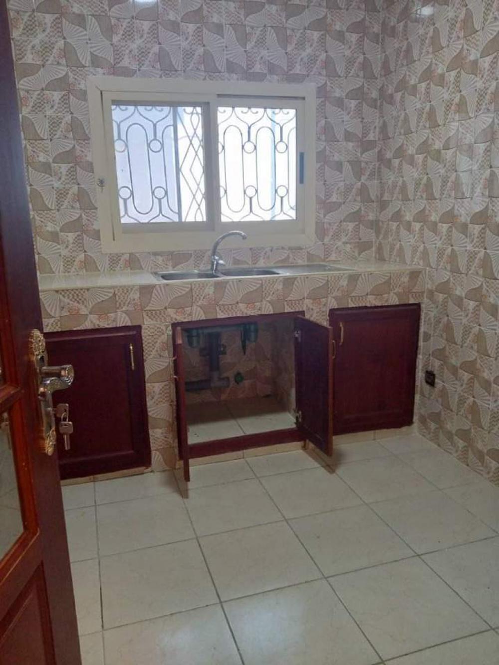 Appartement 2 chambres à louer à Akanda, Angondjé. Prix: 250 000 FcfaPhoto Annonce Gabonhome 0