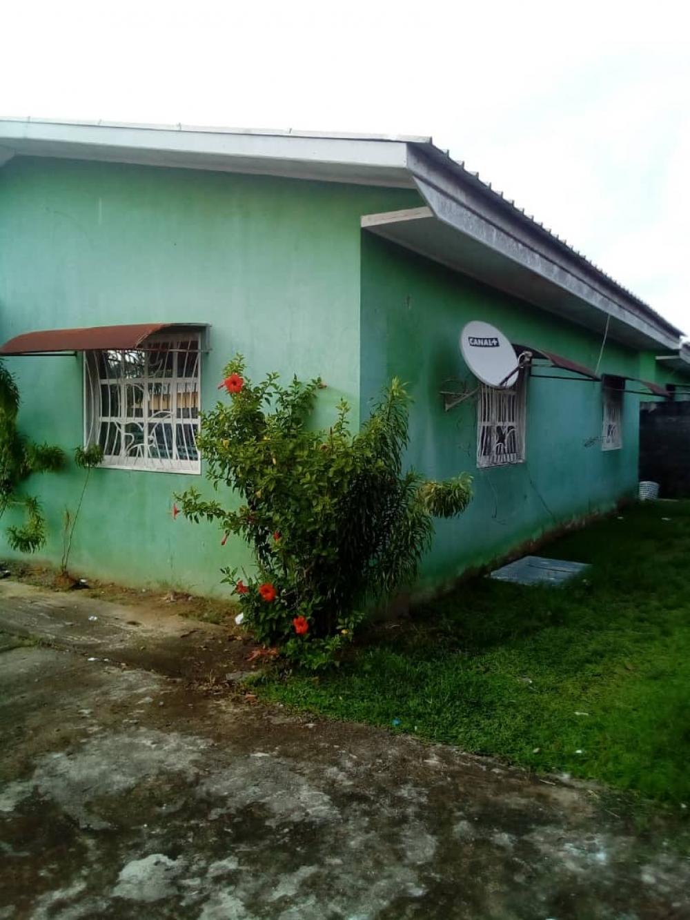 Villa 2 chambres à louer à Libreville, Alibandeng. Prix: 230 000 FcfaPhoto Annonce Gabonhome 0
