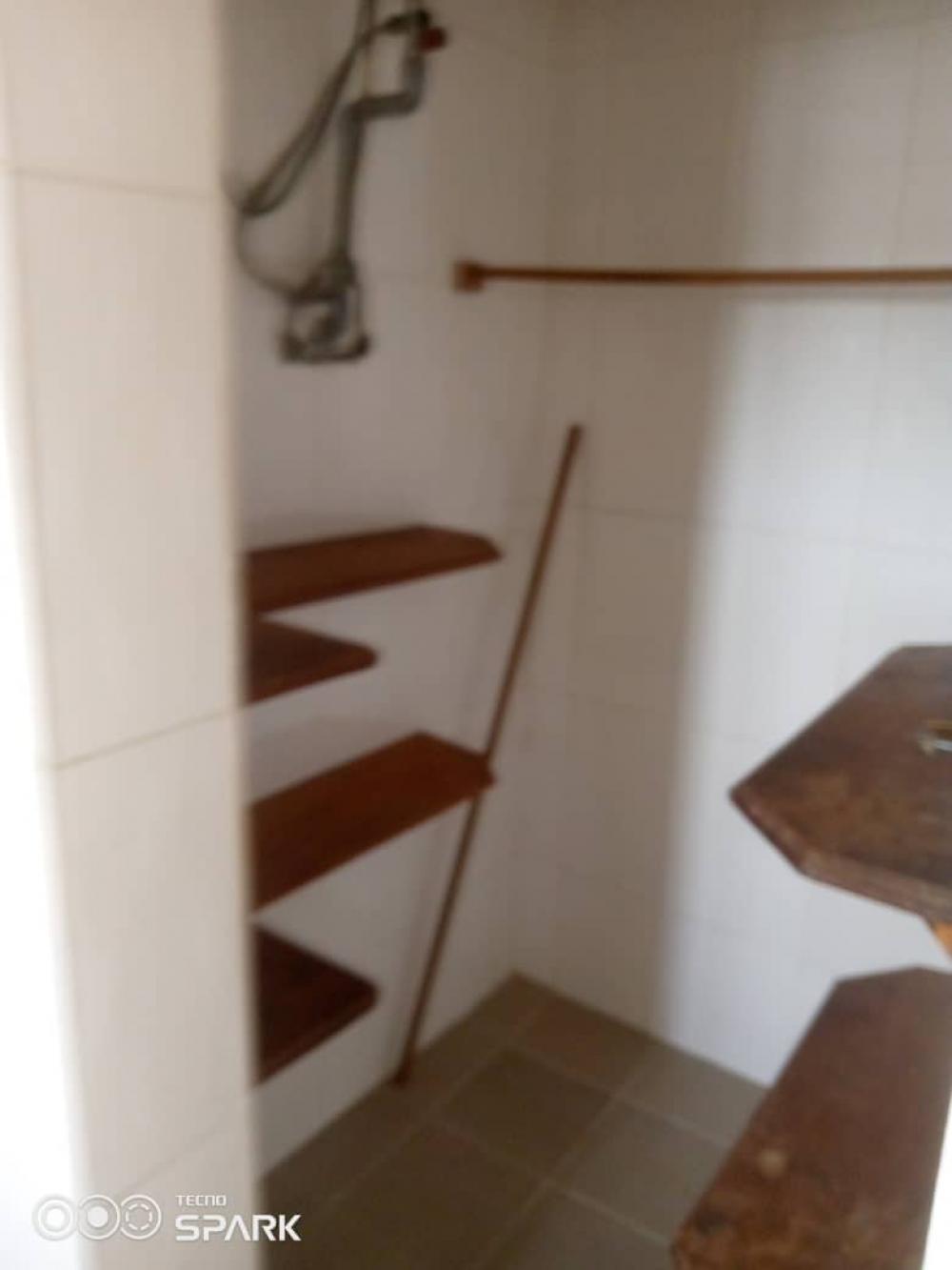 Appartement 3 chambres à louer à Libreville, Charbonnages. Prix: 300 000 FcfaPhoto Annonce Gabonhome 