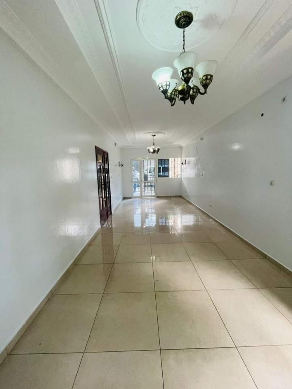 Appartement 2 chambres à louer à Akanda, Angondjé. Prix: 300 000 FcfaPhoto Annonce Gabonhome 0