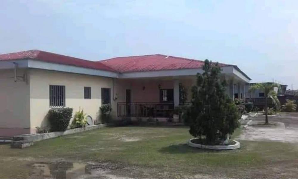 Maison 4 chambres à vendre à Akanda, AngondjéPhoto Annonce Gabonhome 0