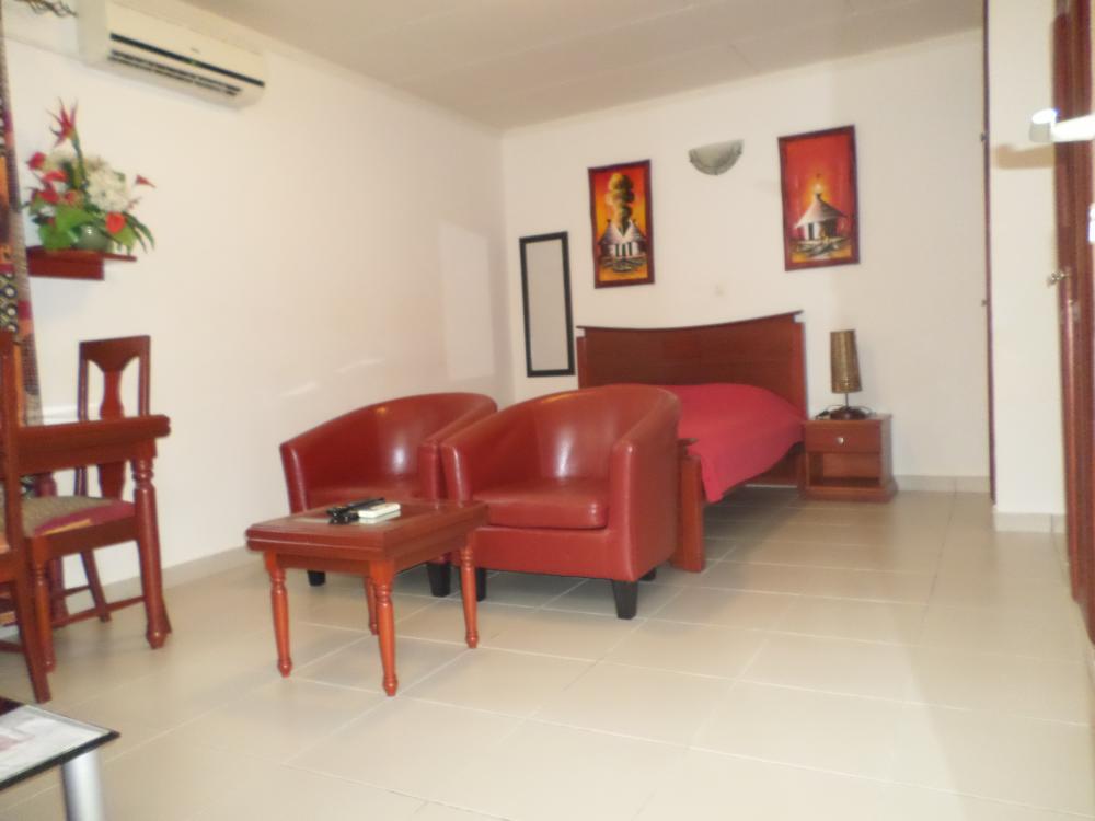 Studio  meublé(e) à louer à Akanda, Angondjé. Prix: 40 000 Fcfa/jourPhoto Annonce Gabonhome 0