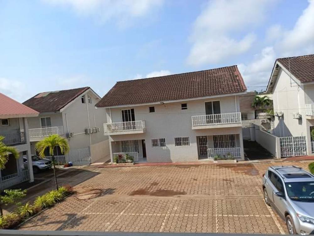 Duplex 2 chambres à louer à Libreville, Camp de gaulle. Prix: 500 000 FcfaPhoto Annonce Gabonhome 0