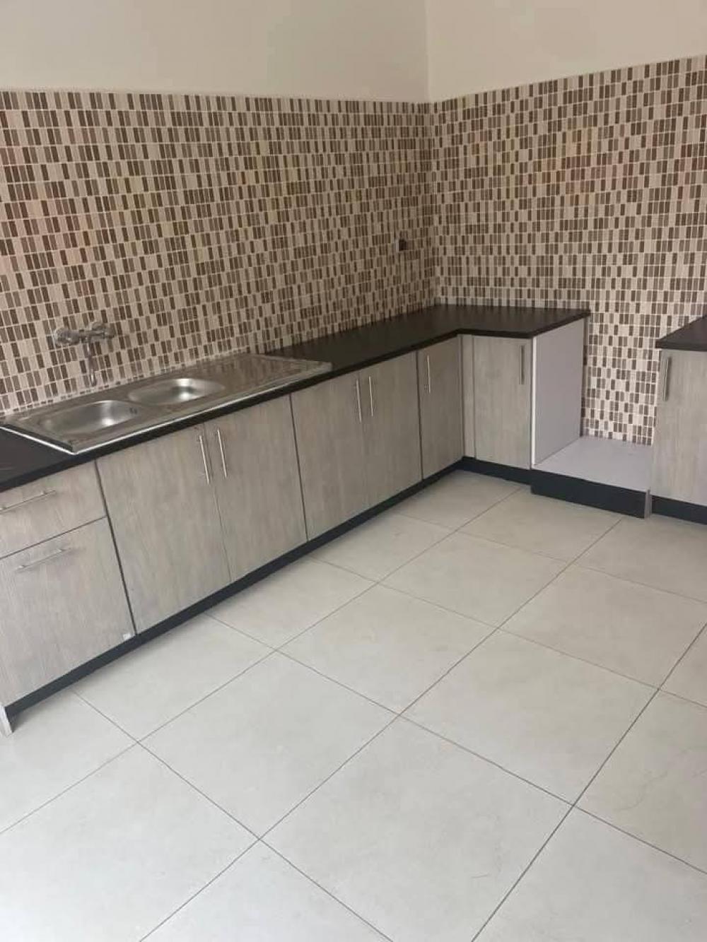 Villa 3 chambres à vendre à Akanda, AngondjéPhoto Annonce Gabonhome 0