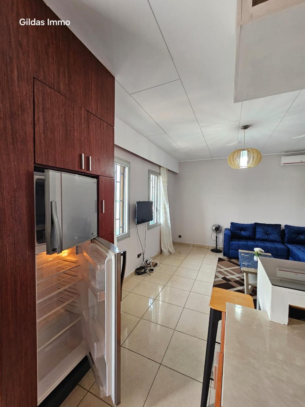 Studio  meublé(e) à louer à Libreville, Kalikak. Prix: 45 000 Fcfa/jourPhoto Annonce Gabonhome 