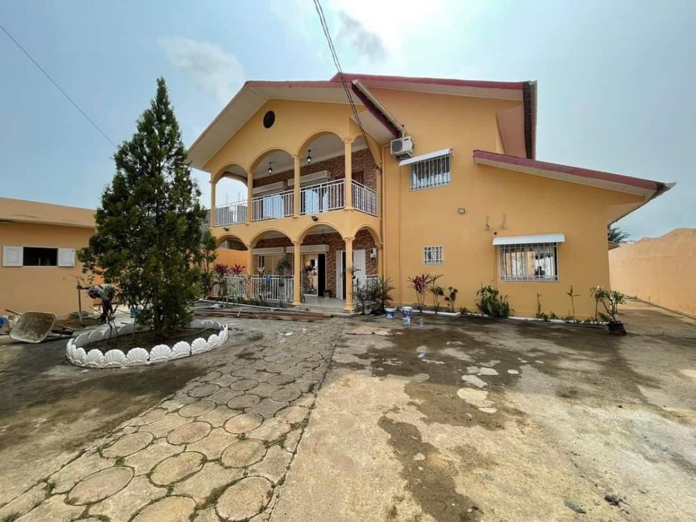 Villa 4 chambres à vendre à Libreville, AngondjéPhoto Annonce Gabonhome 0
