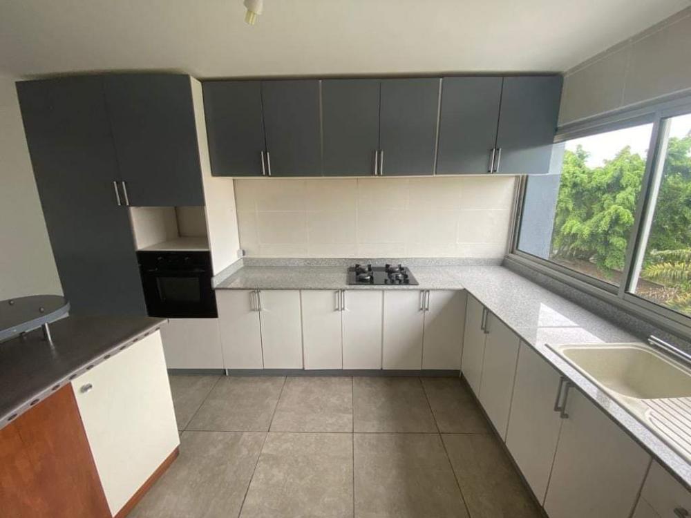 Appartement 2 chambres à vendre à Libreville, GlassPhoto Annonce Gabonhome 0