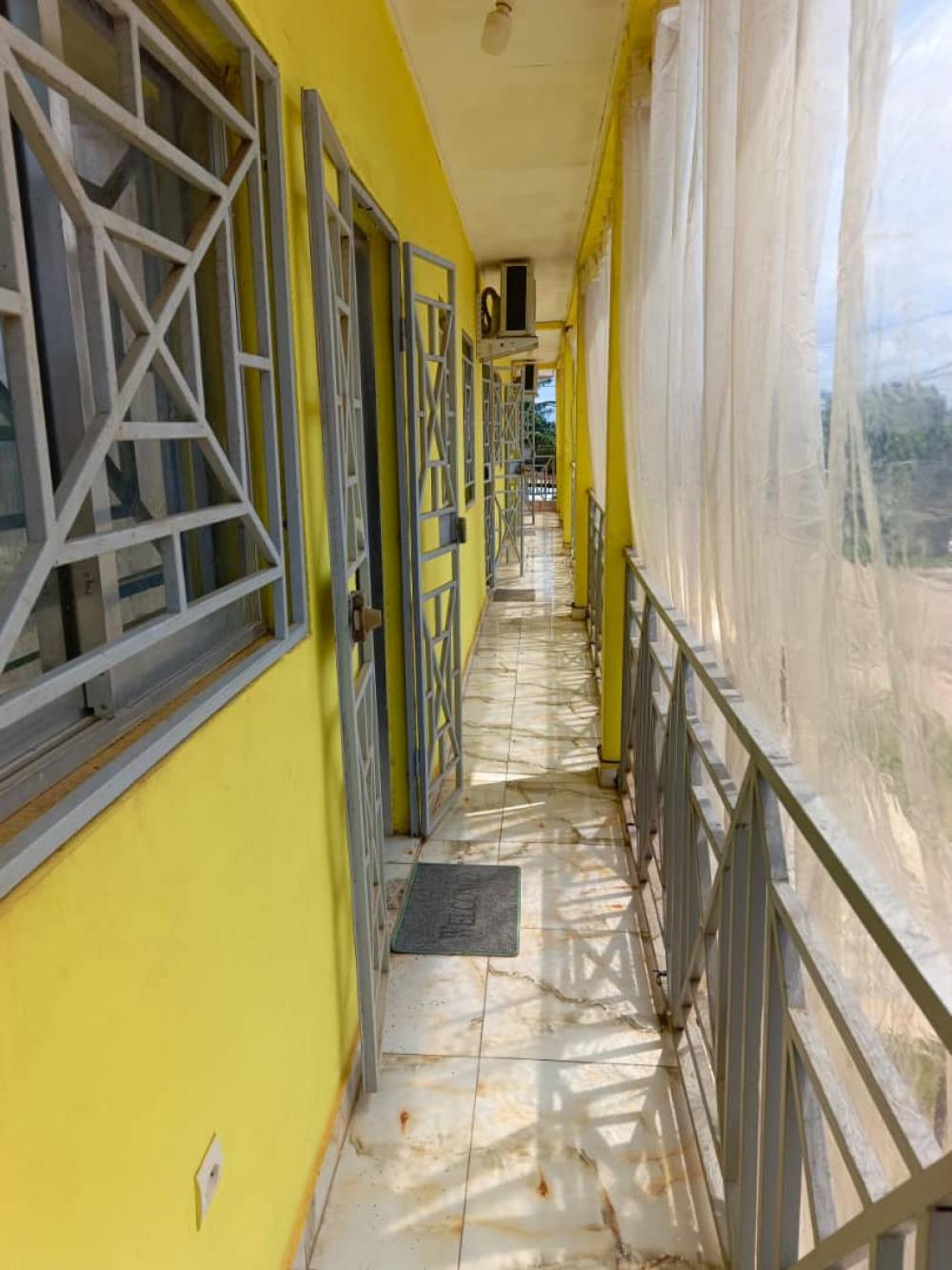 Studio  meublé(e) à louer à Akanda, Angondjé. Prix: 35 000 Fcfa/jourPhoto Annonce Gabonhome 0