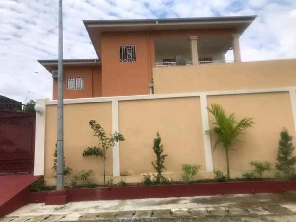 Appartement 3 chambres à louer à Akanda, Angondjé. Prix: 450 000 FcfaPhoto Annonce Gabonhome 0