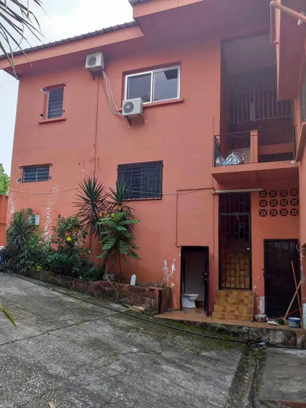 Immeuble NC pièce(s) à vendre à Libreville, Baterie IVPhoto Annonce Gabonhome 0