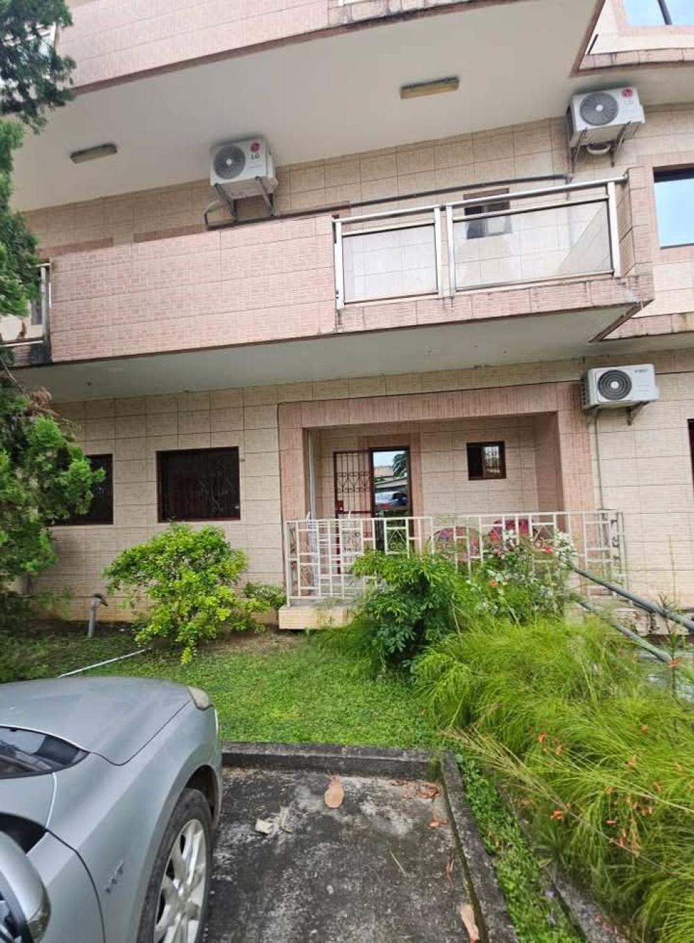 Appartement 3 chambres à louer à Libreville, Alibandeng. Prix: 400 000 FcfaPhoto Annonce Gabonhome 0