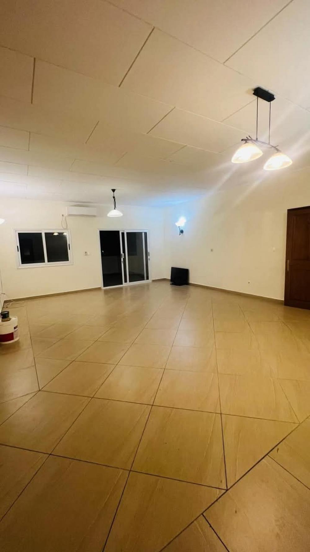 Appartement 3 chambres à louer à Akanda, Angondjé. Prix: 450 000 FcfaPhoto Annonce Gabonhome 0