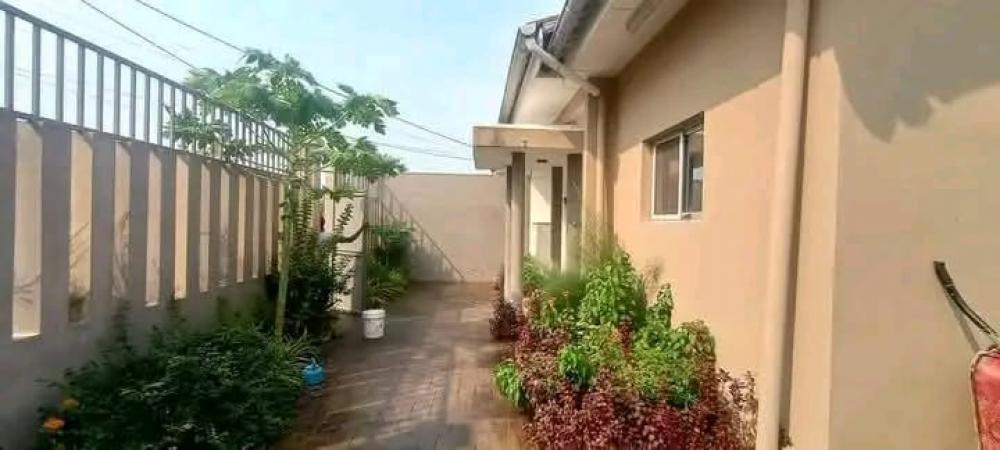 Villa 3 chambres à louer à Akanda, Angondjé. Prix: 600 000 FcfaPhoto Annonce Gabonhome 0