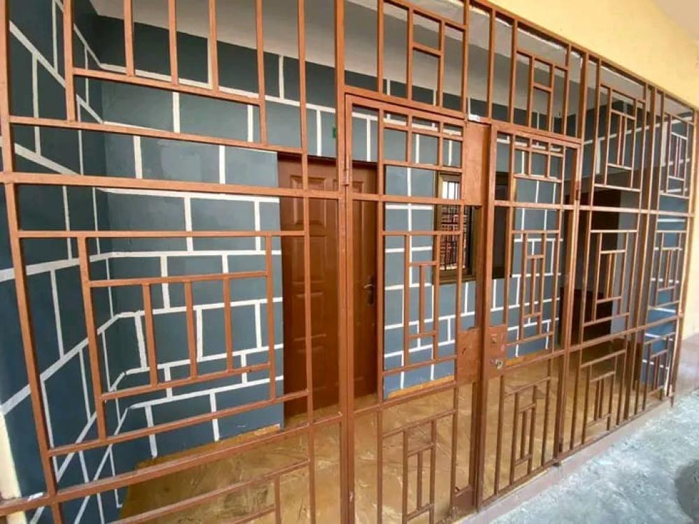 Appartement 2 chambres à louer à Owendo, SNI. Prix: 350 000 FcfaPhoto Annonce Gabonhome 0