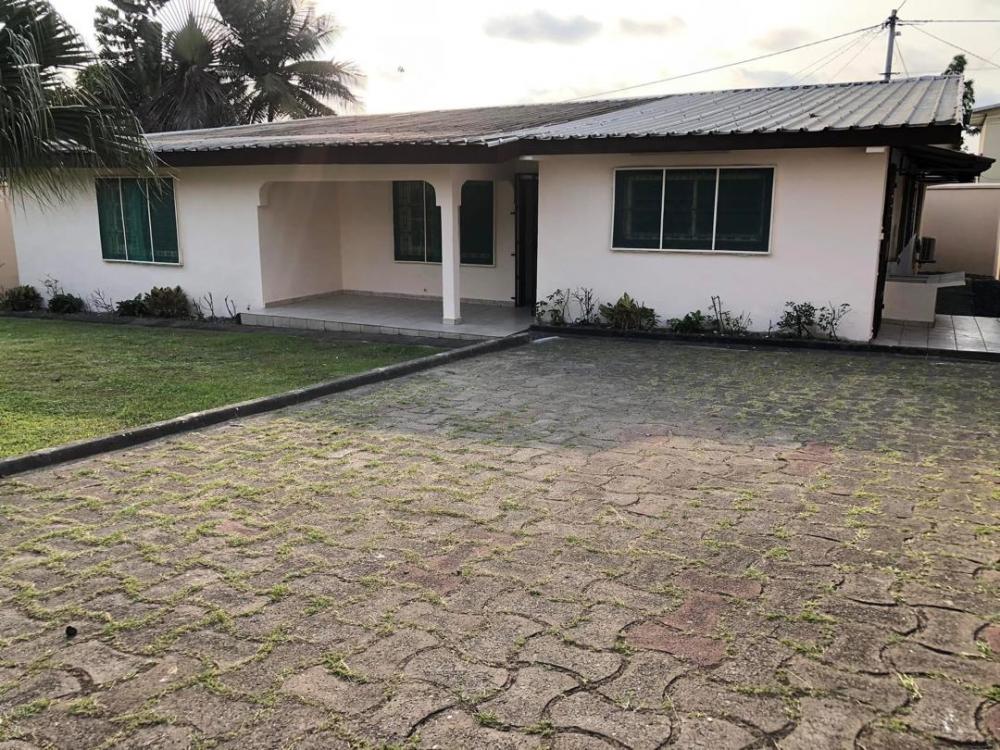 Villa 3 chambres à louer à Akanda, Angondjé. Prix: 800 000 FcfaPhoto Annonce Gabonhome 0