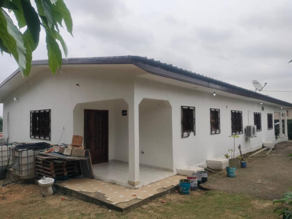 Villa 4 chambres à vendre à Akanda, OkalaPhoto Annonce Gabonhome 0