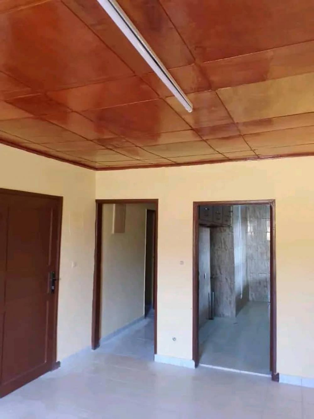 Villa 3 chambres à louer à Akanda, Angondjé. Prix: 330 000 FcfaPhoto Annonce Gabonhome 0