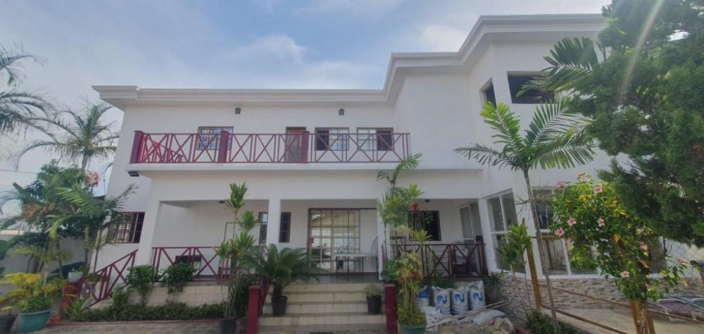 Duplex 7 chambres à vendre à Akanda, AngondjéPhoto Annonce Gabonhome 0
