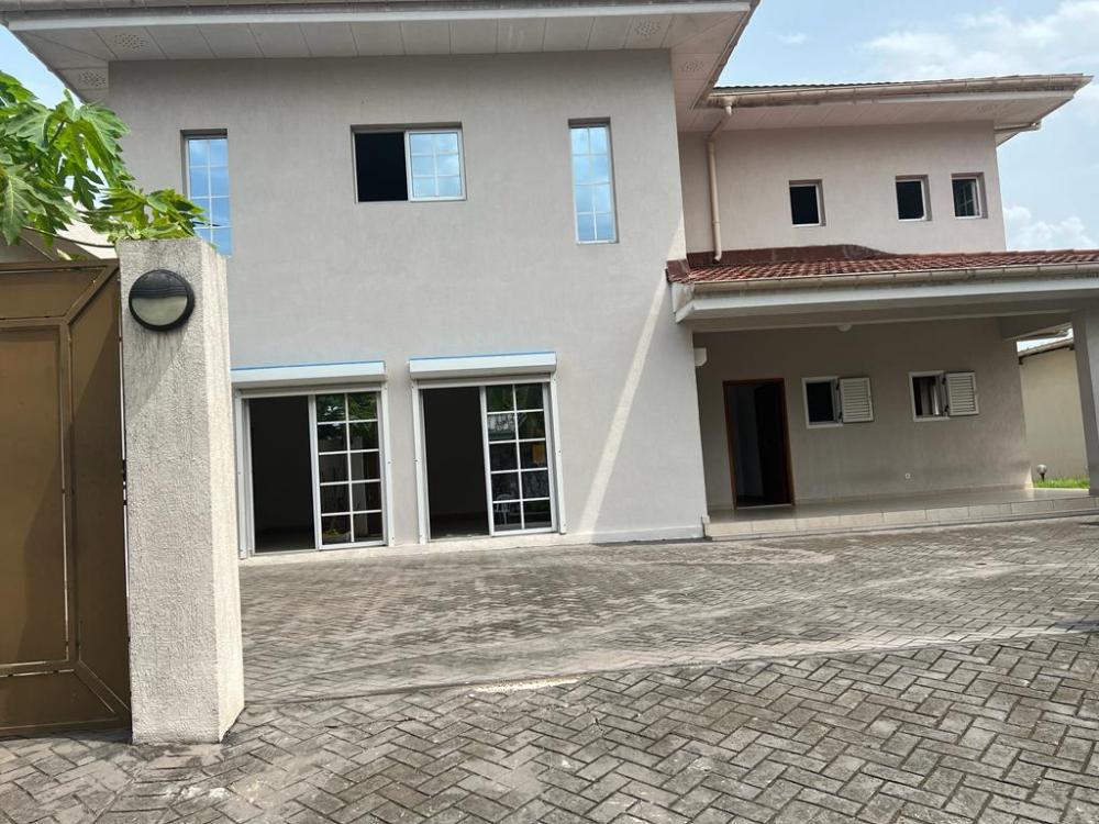 Villa 3 chambres à louer à Akanda, La sablière. Prix: 2 500 000 FcfaPhoto Annonce Gabonhome 0