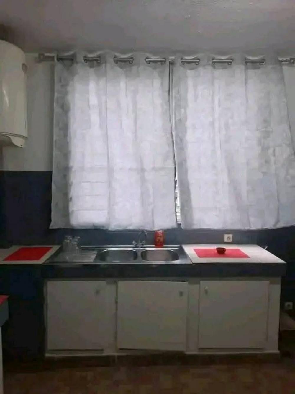 Appartement 2 chambres à louer à Libreville, Aéroport. Prix: 550 000 FcfaPhoto Annonce Gabonhome 0