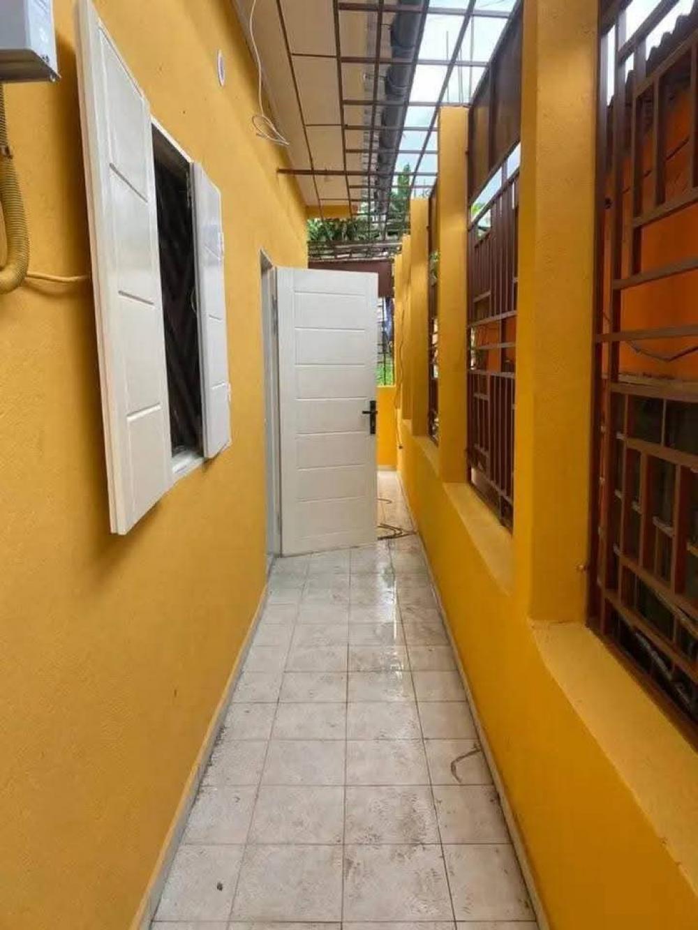 Appartement 2 chambres à louer à Libreville, Plaine-niger. Prix: 220 000 FcfaPhoto Annonce Gabonhome 0