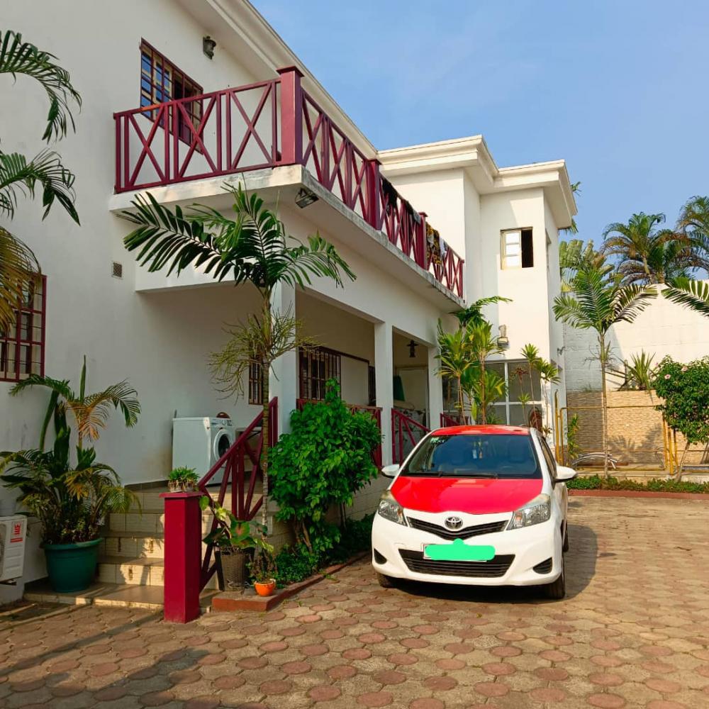 Villa 7 chambres à vendre à Libreville, AngondjéPhoto Annonce Gabonhome 