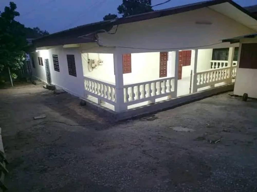 Villa 3 chambres à vendre à Libreville, OzanguéPhoto Annonce Gabonhome 0