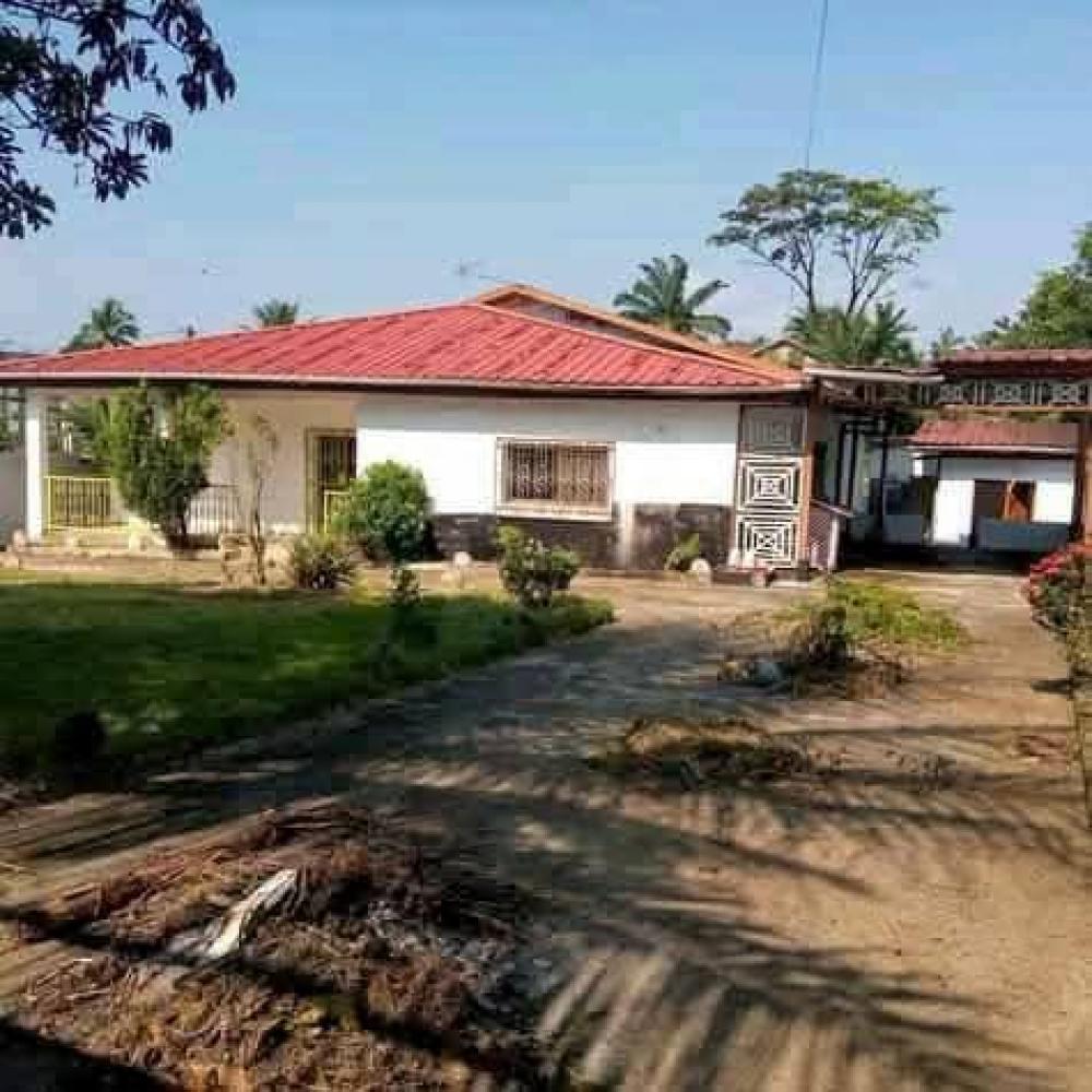 Villa 3 chambres à vendre à Libreville, CharbonnagesPhoto Annonce Gabonhome 0