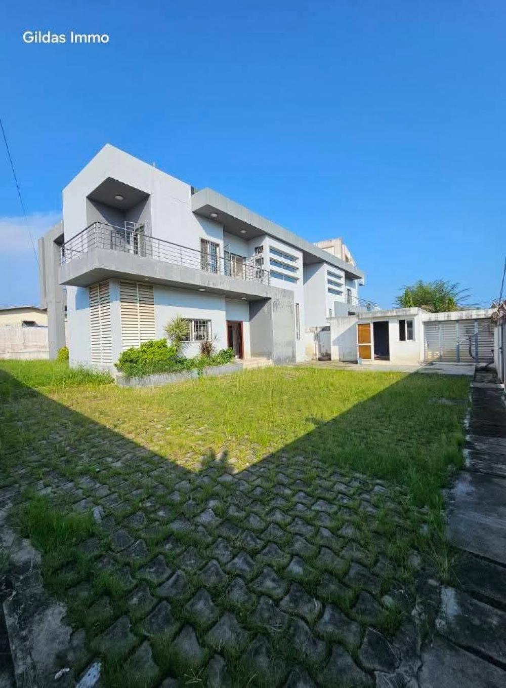 Duplex 4 chambres à louer à Akanda, Avorbam. Prix: 1 100 000 FcfaPhoto Annonce Gabonhome 