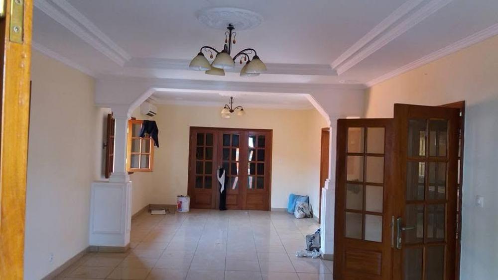 Appartement 3 chambres à louer à Owendo, Awoungou. Prix: 500 000 FcfaPhoto Annonce Gabonhome 0