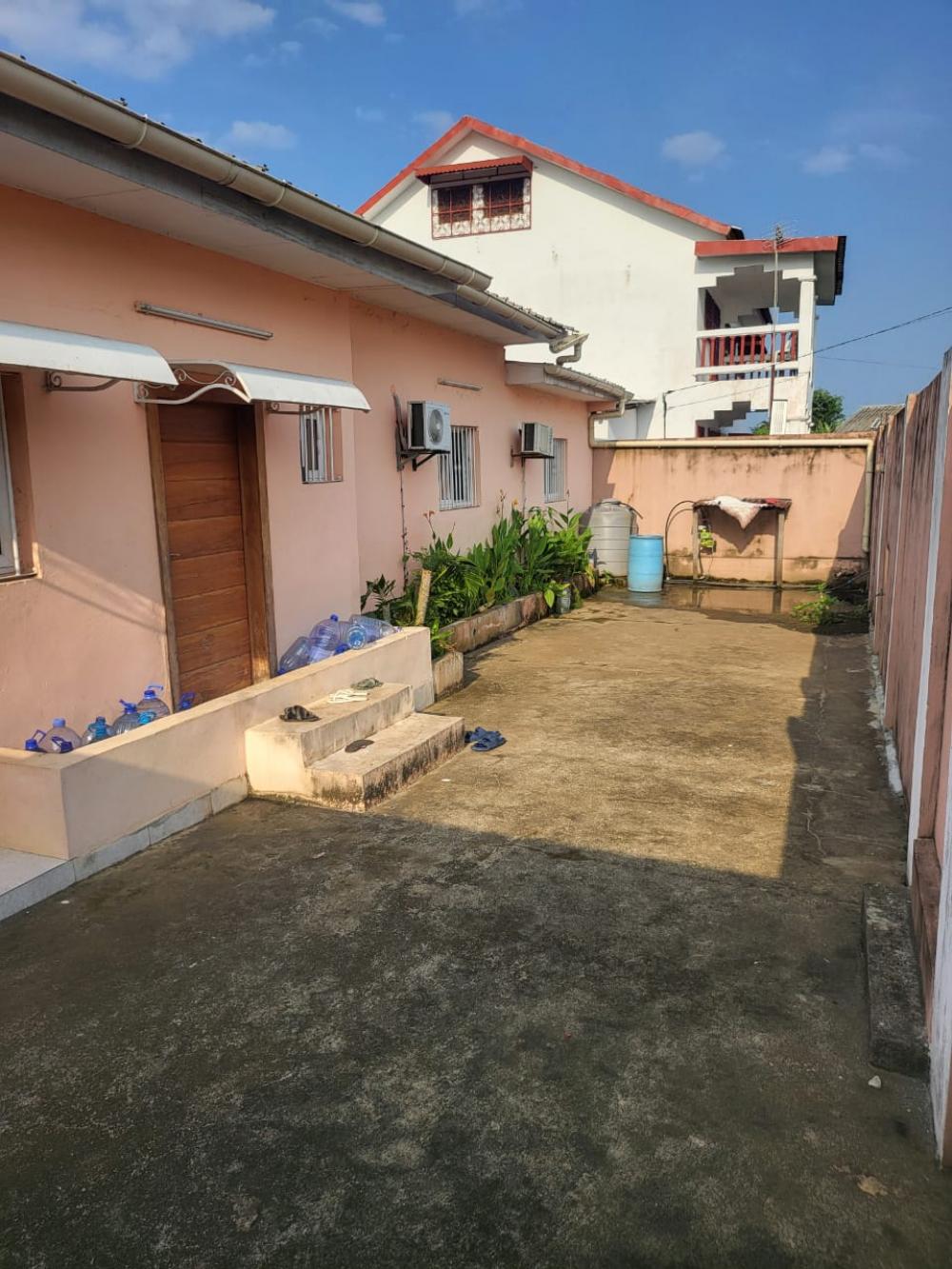 Villa 3 chambres à vendre à Akanda, AngondjéPhoto Annonce Gabonhome 0