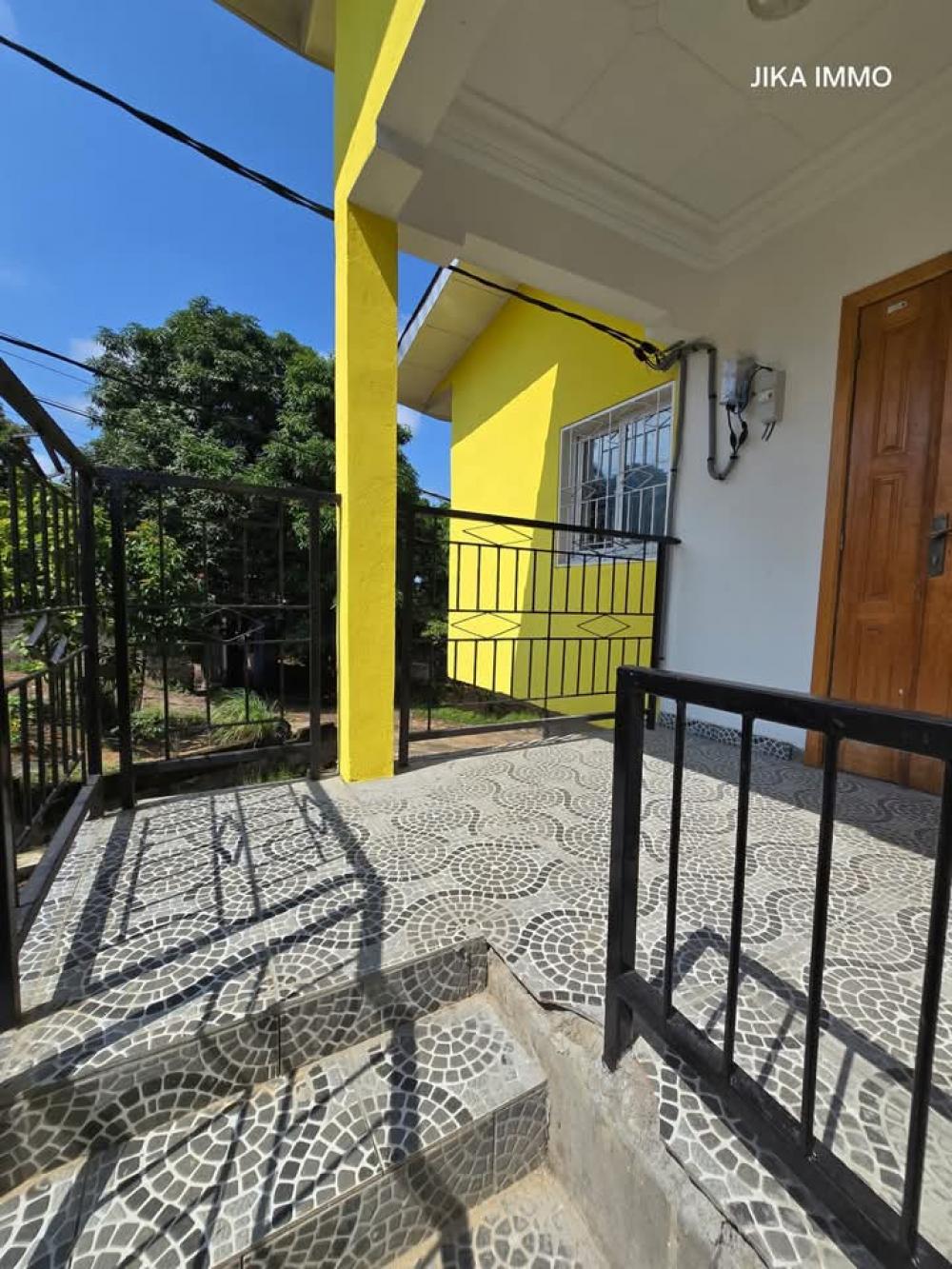 Appartement 2 chambres à louer à Libreville, Charbonnages. Prix: 250 000 FcfaPhoto Annonce Gabonhome 0