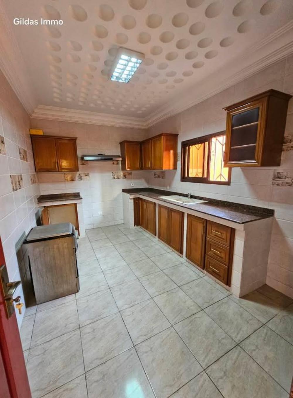 Appartement 2 chambres à louer à Libreville, Nkembo. Prix: 550 000 FcfaPhoto Annonce Gabonhome 0