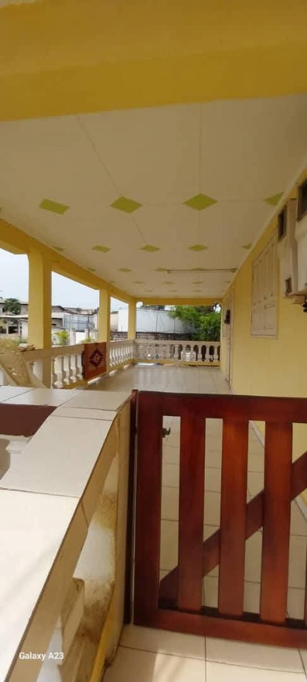 Appartement 2 chambres à louer à Libreville, SNI. Prix: 205 000 FcfaPhoto Annonce Gabonhome 0