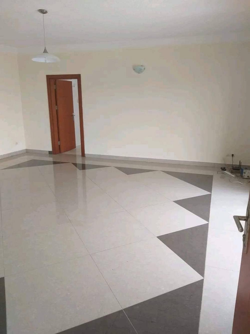 Appartement 2 chambres à louer à Libreville, Aéroport. Prix: 375 000 FcfaPhoto Annonce Gabonhome 0