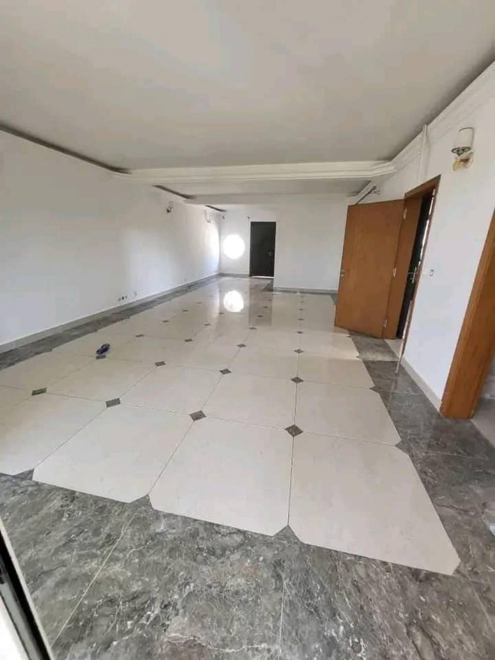 Villa 3 chambres à louer à Akanda, Angondjé. Prix: 1 200 000 FcfaPhoto Annonce Gabonhome 0