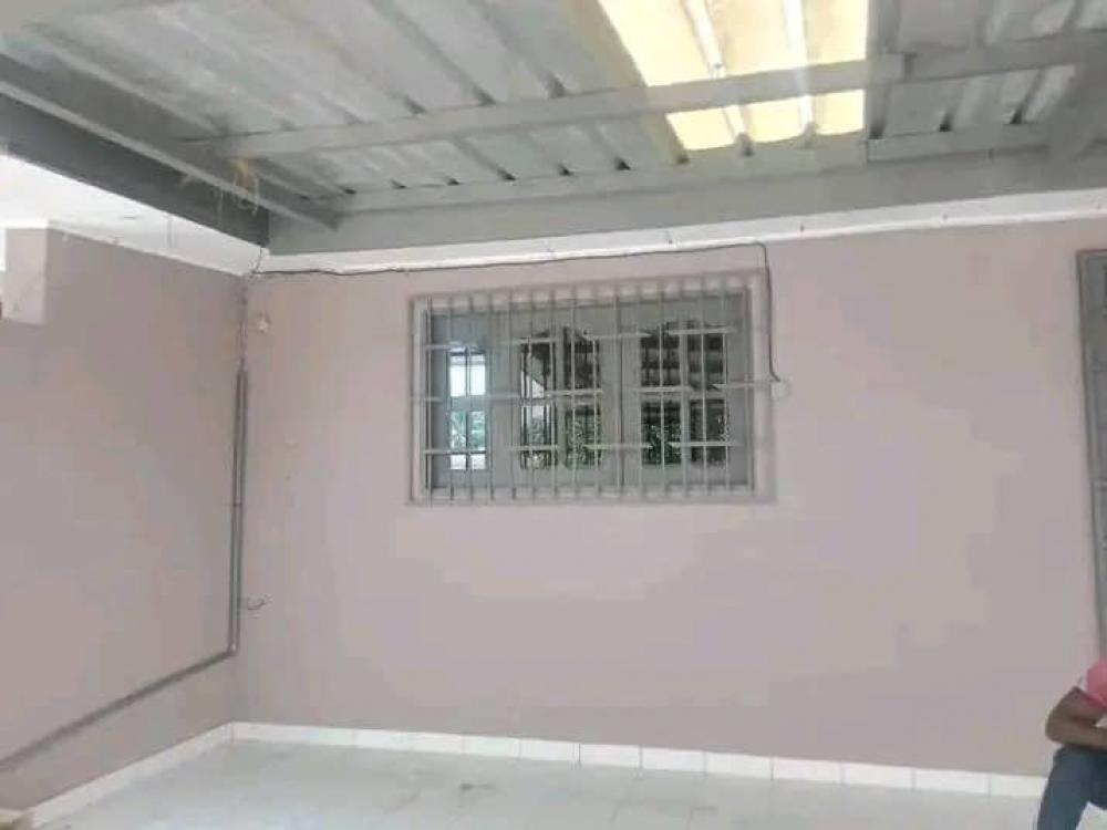 Appartement 2 chambres à louer à Akanda, Angondjé. Prix: 250 000 FcfaPhoto Annonce Gabonhome 0