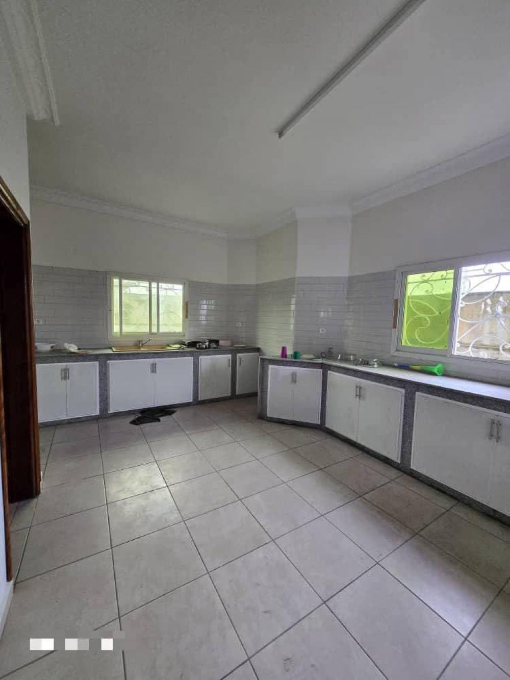 Villa 3 chambres à louer à Akanda, Angondjé. Prix: 550 000 FcfaPhoto Annonce Gabonhome 0
