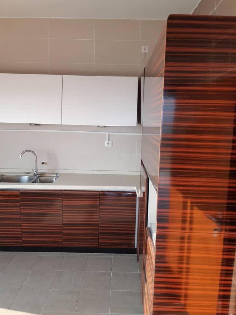 Appartement 3 chambres à louer à Libreville, Glass. Prix: 1 000 000 FcfaPhoto Annonce Gabonhome 0